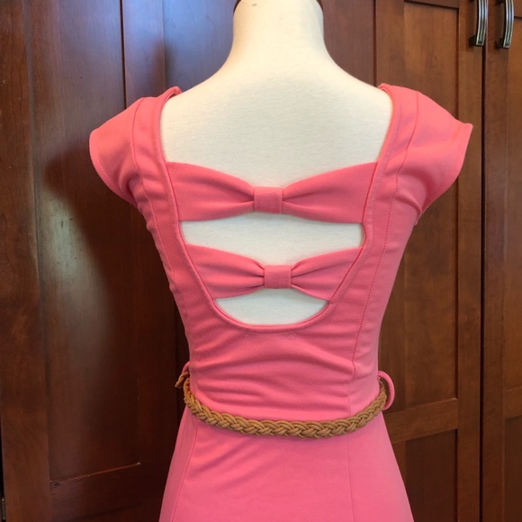 Bow Back Pink Dress with Belt - Picture 2 of 6